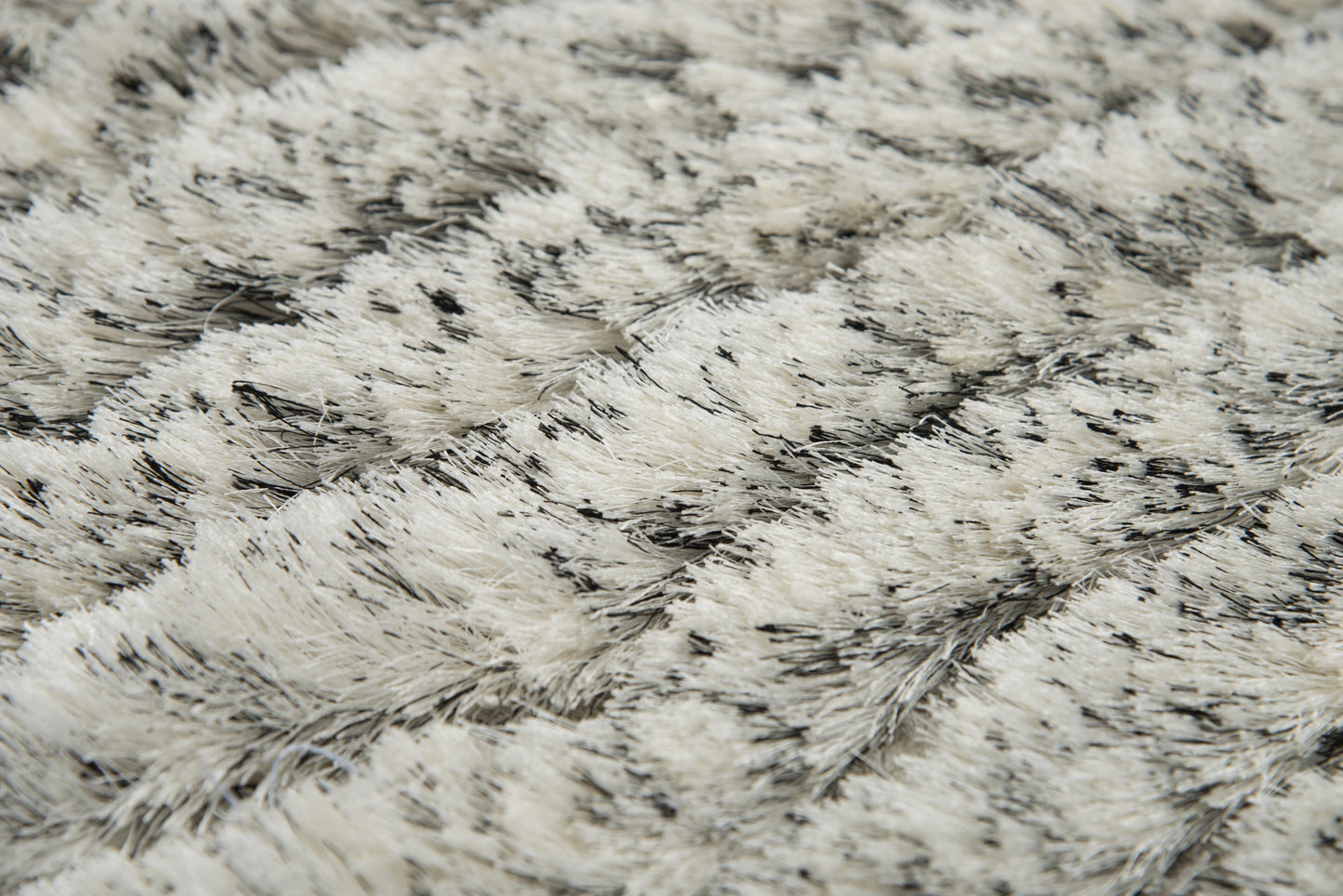Dora DRA102 White Hand-Tufted Rug - Rizzy