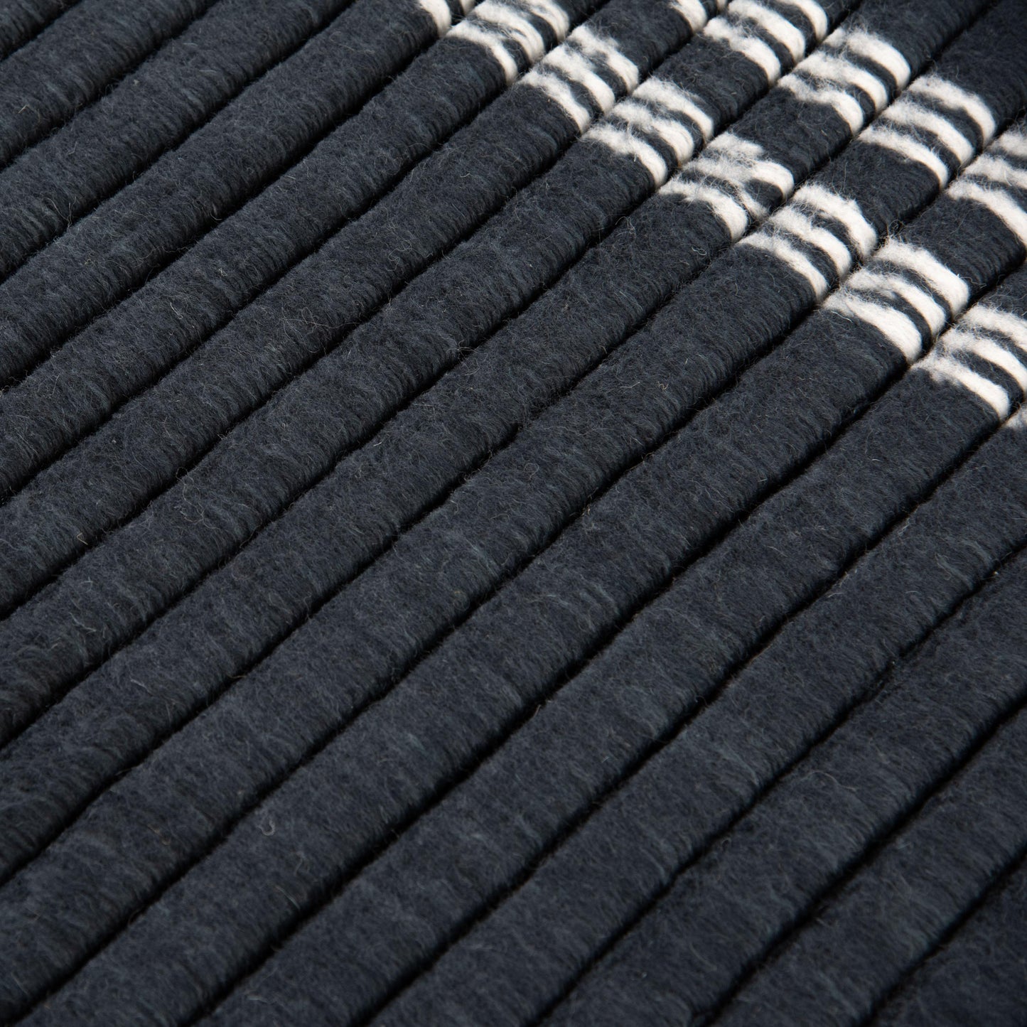 Dream DRM242 Charcoal Hand Loomed Rug - Rizzy