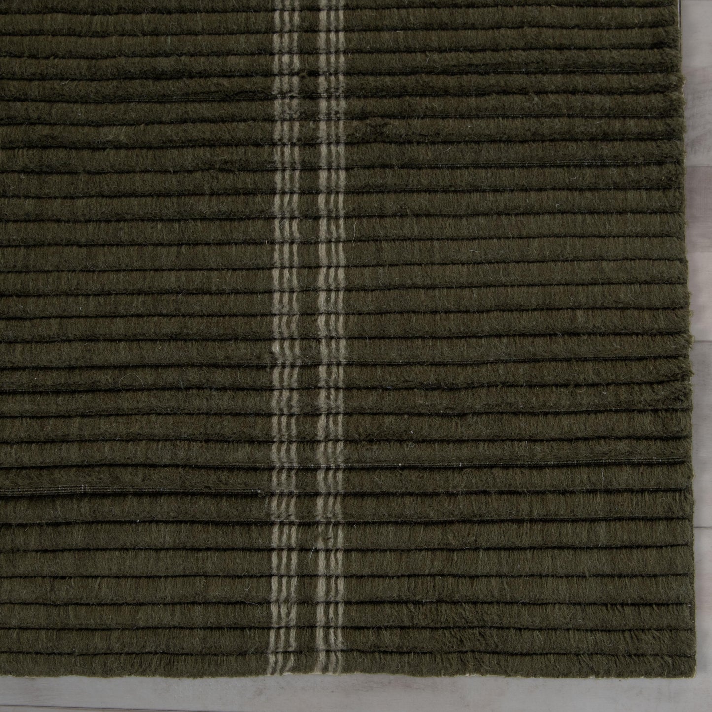Dream DRM244 Green Hand Loomed Rug - Rizzy