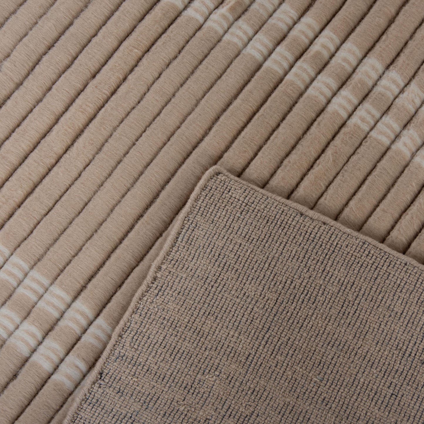 Dream DRM245 Taupe Hand Loomed Rug - Rizzy