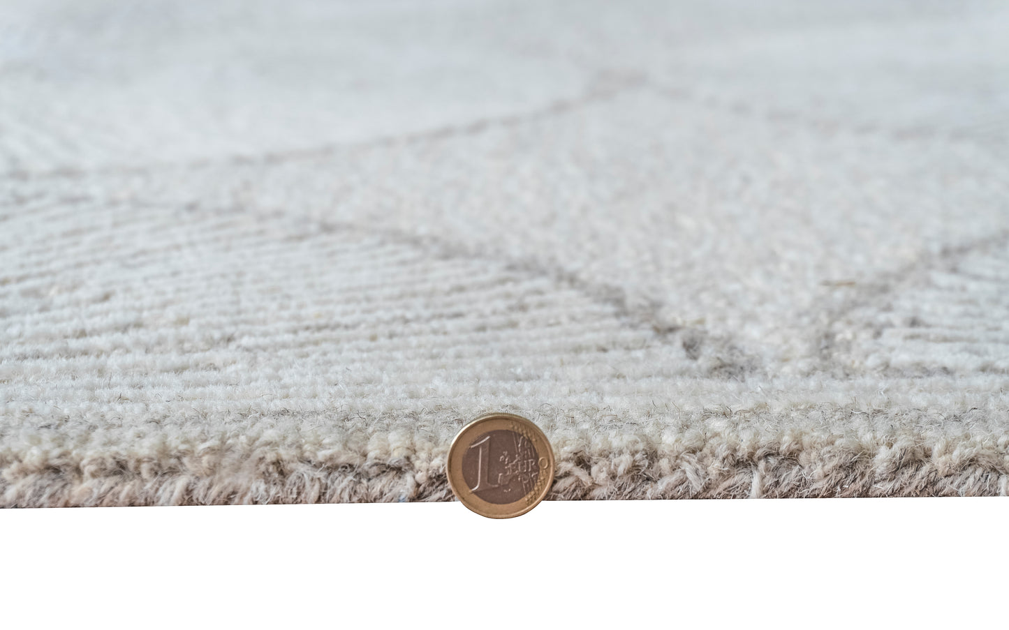 Denali 2911 Ivory/Grey Pinwheels HandtuftedArea Rug - KAS