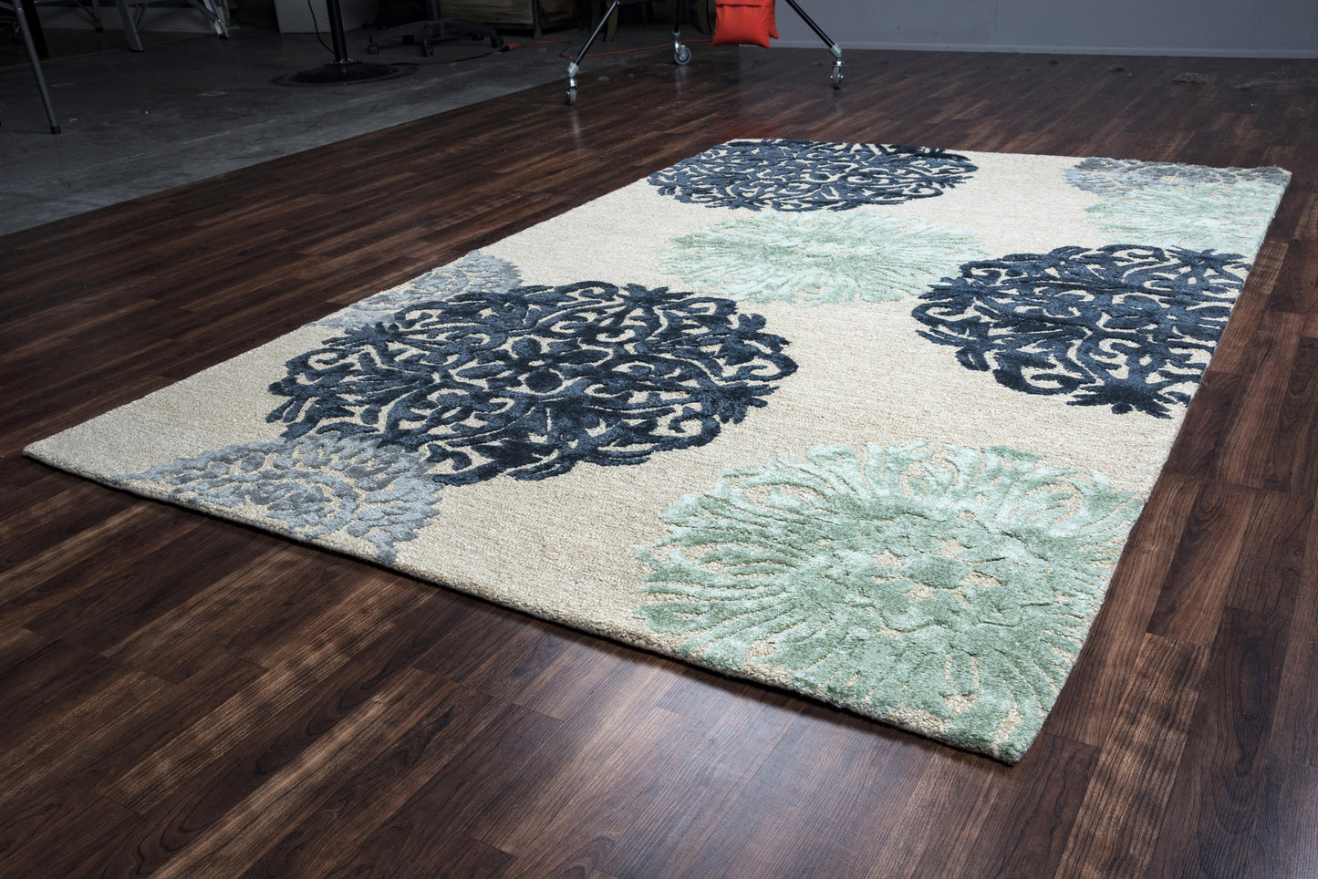 Eden Harbor EH8640 Navy Hand-Tufted Rug - Rizzy