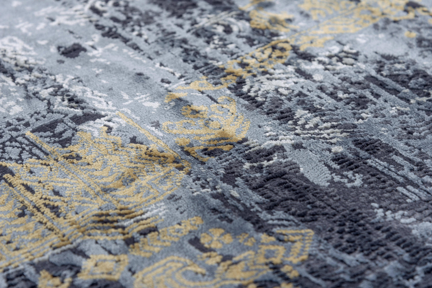 Emerge EMG928 Gray/Black Machine-Made Rug - Rizzy