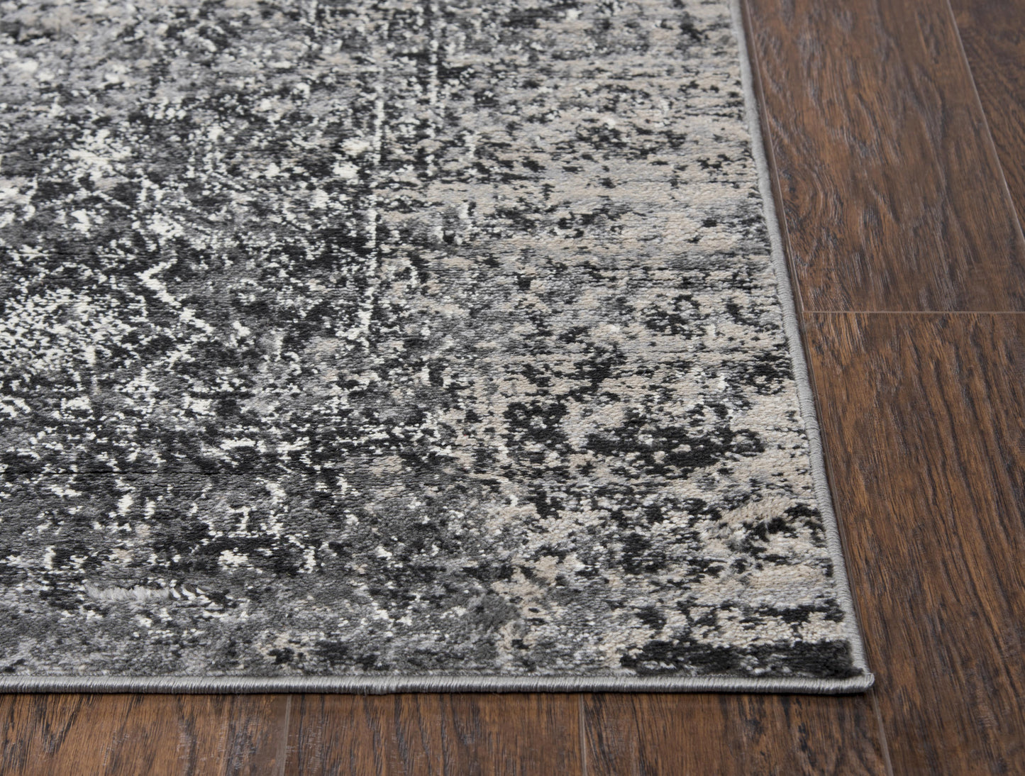 Encore EN7272 Brown Machine-Made Rug - Rizzy