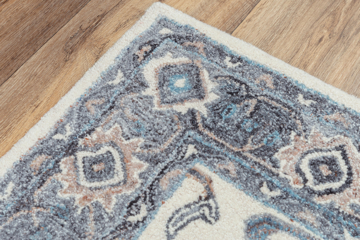 Essence ESS102 Beige/Gray Hand-Tufted Rug - Rizzy