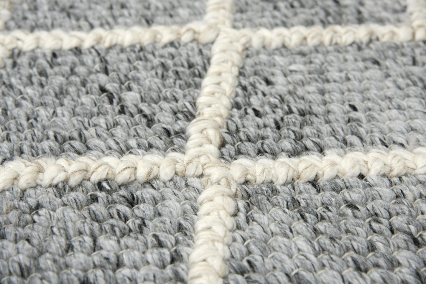 Ewe Complete me EWE106 Gray Hand-Woven Rug - Rizzy