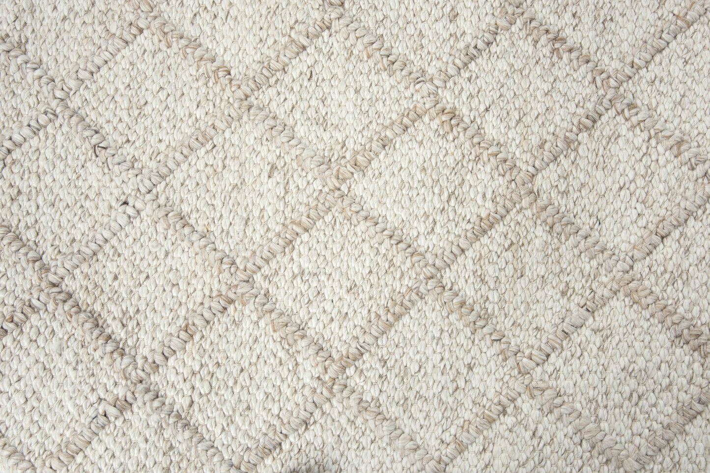 Ewe Complete me EWE107 Beige Hand-Woven Rug - Rizzy