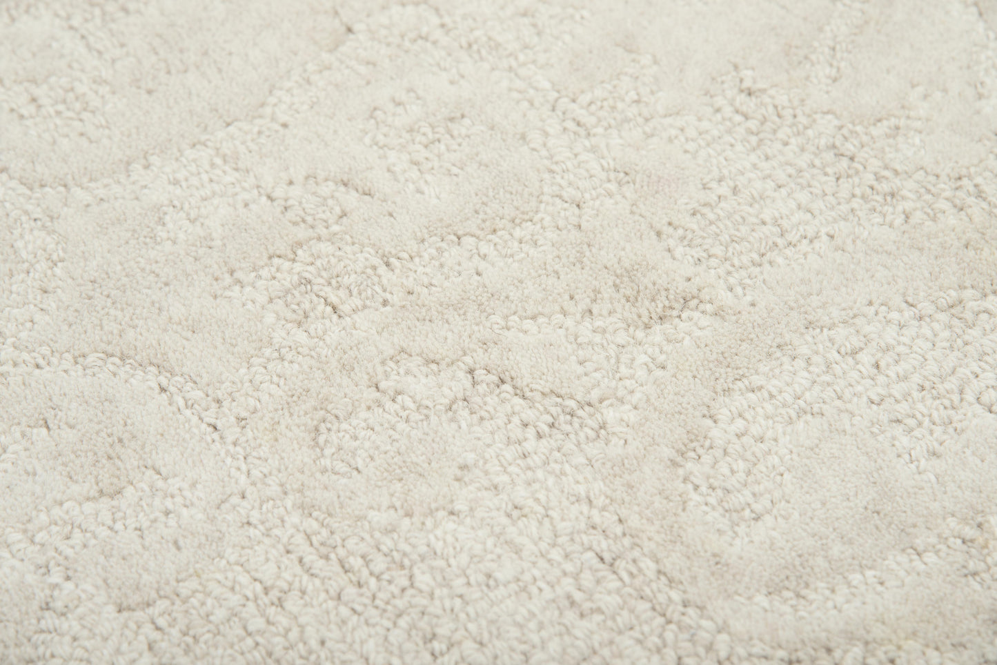 Fifth Avenue FA174B Beige Hand-Tufted Rug - Rizzy