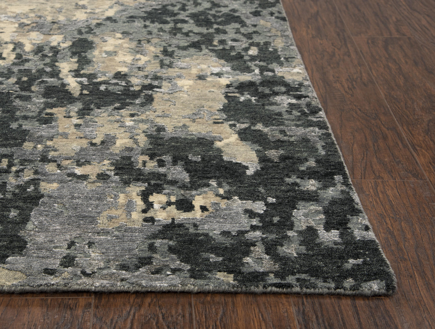 Finesse FIN106 Beige/Gray Hand Knotted Rug - Rizzy