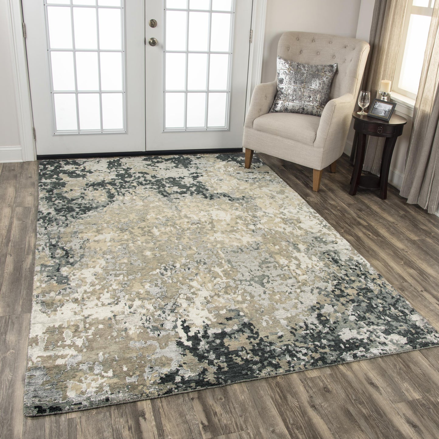 Finesse FIN106 Beige/Gray Hand Knotted Rug - Rizzy