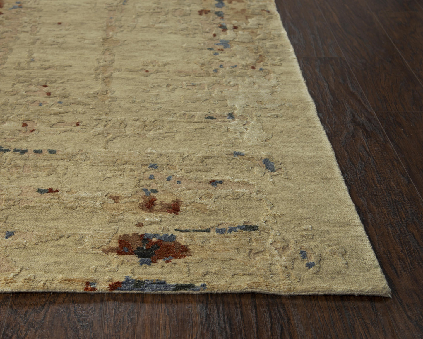 Finesse FIN110 Beige Hand Knotted Rug - Rizzy