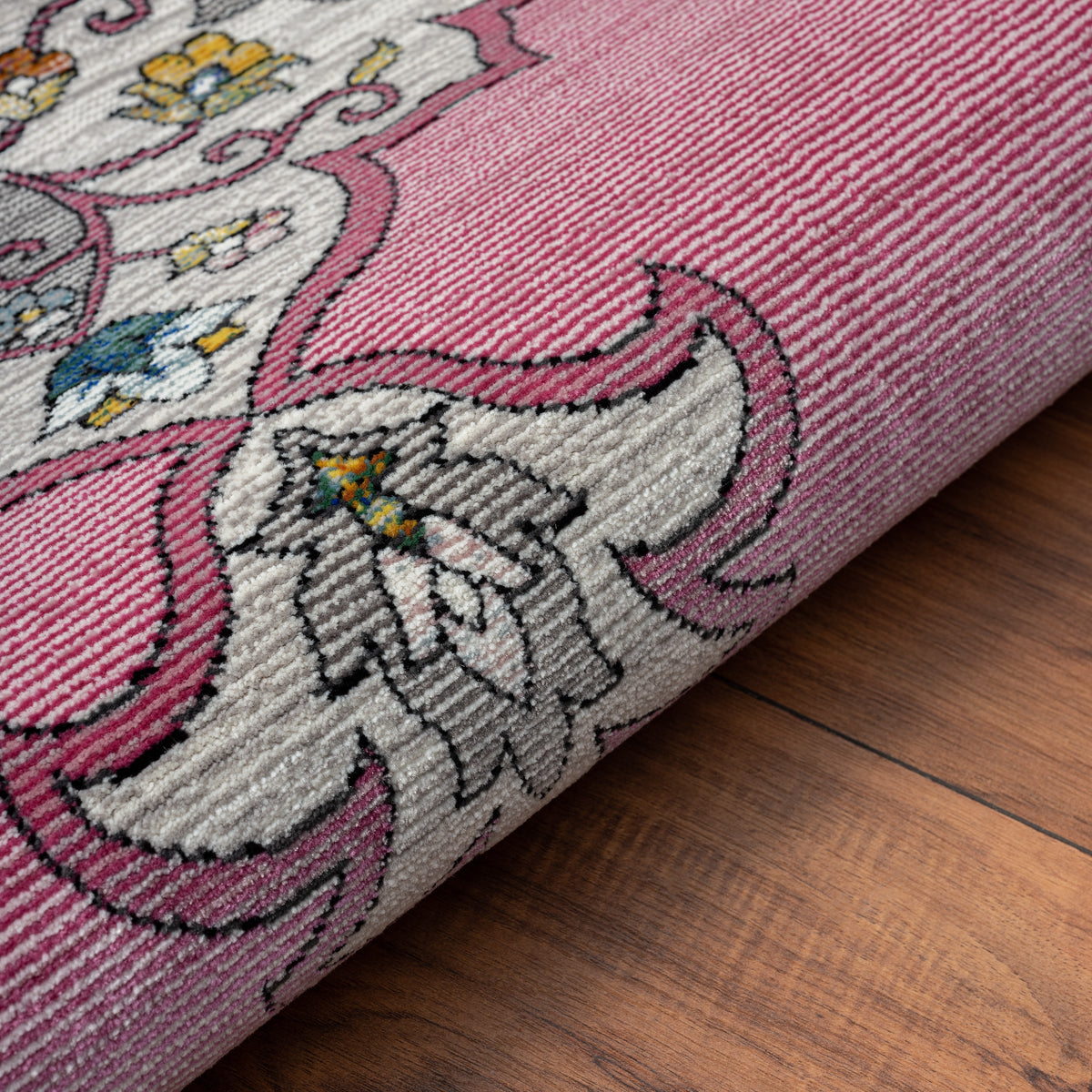 Blushing Traditional Medallion Gala Area Rug - corner view