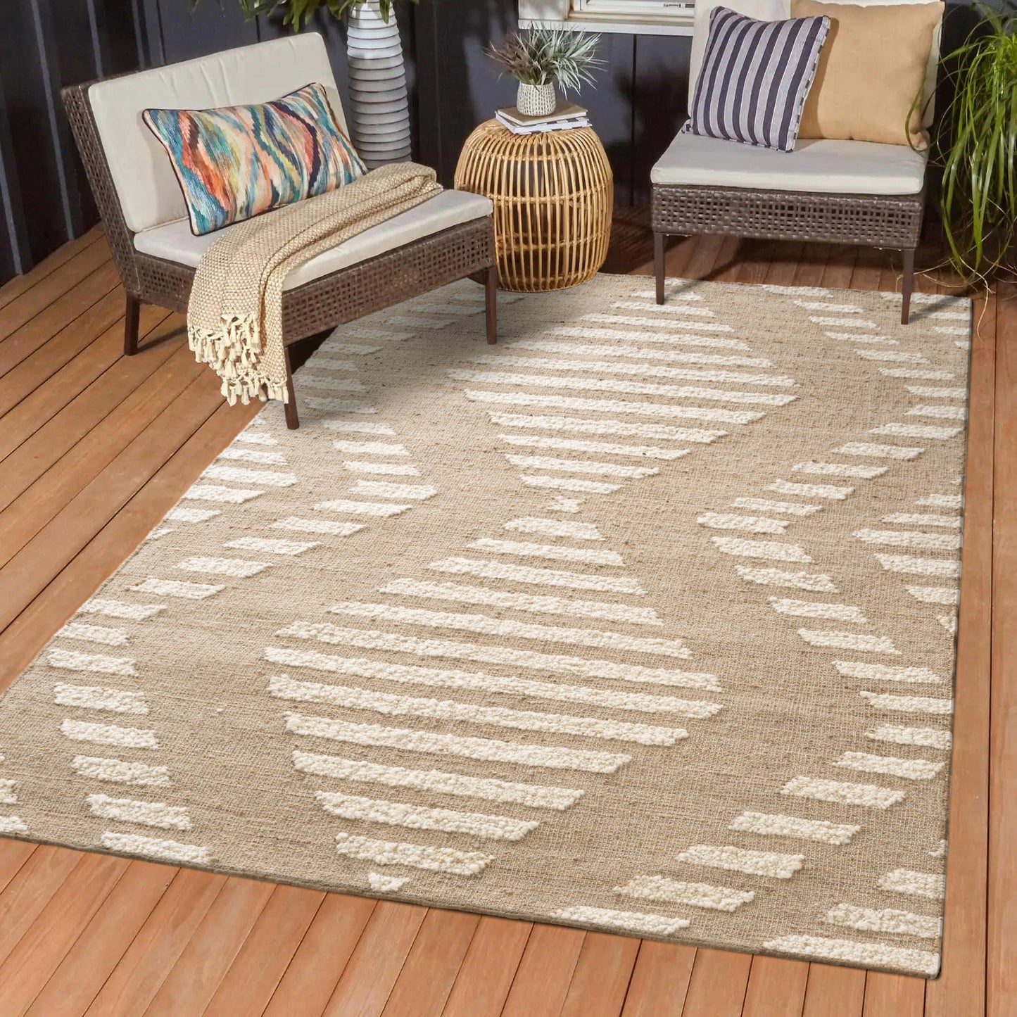 Geoblend-82517 Farmhouse Hand-Woven Natural/Ivory Cotton Indoor Area Rug - LR Home