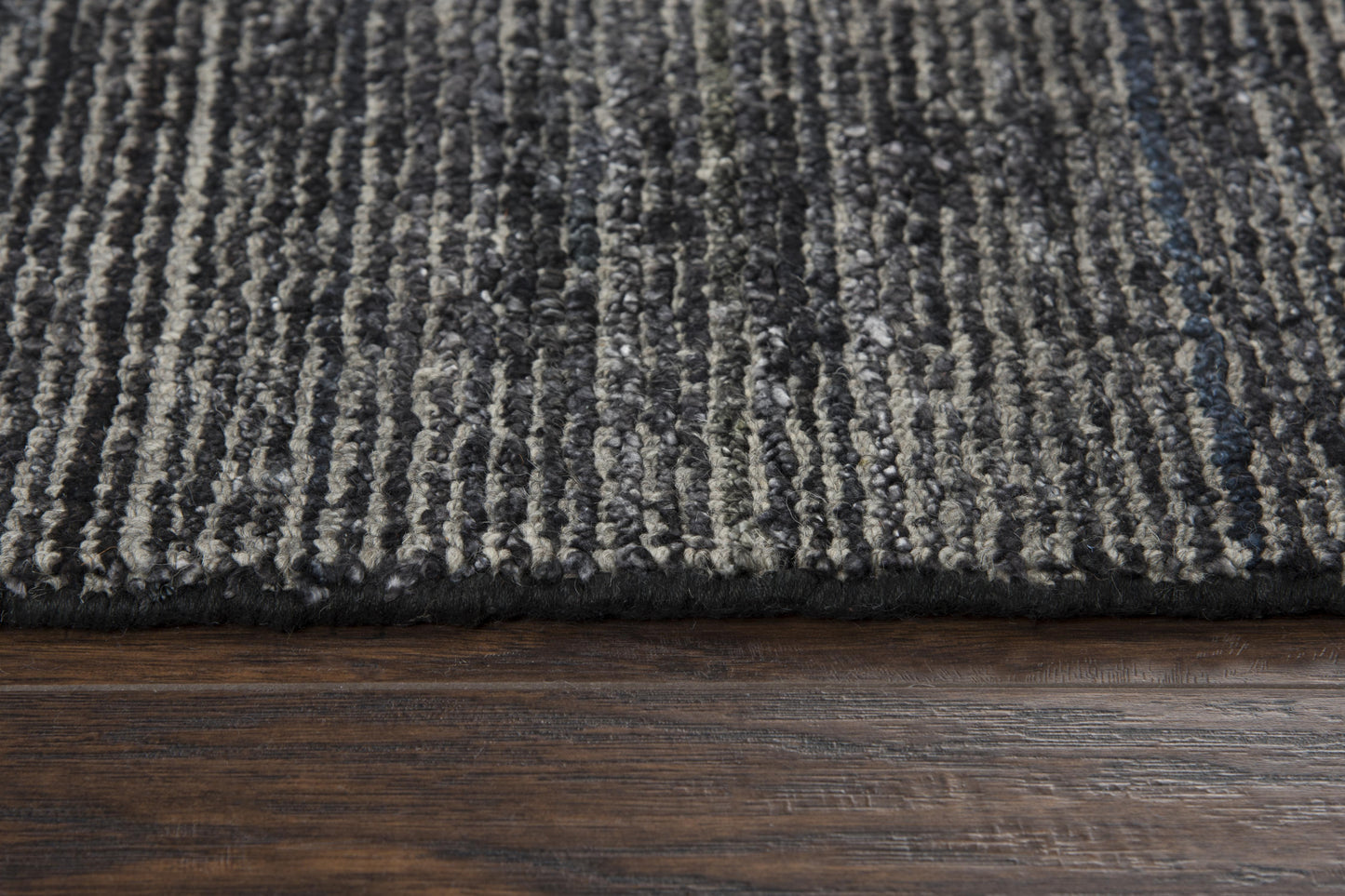 Grand Haven GH724A Black Hand-Loomed Rug - Rizzy