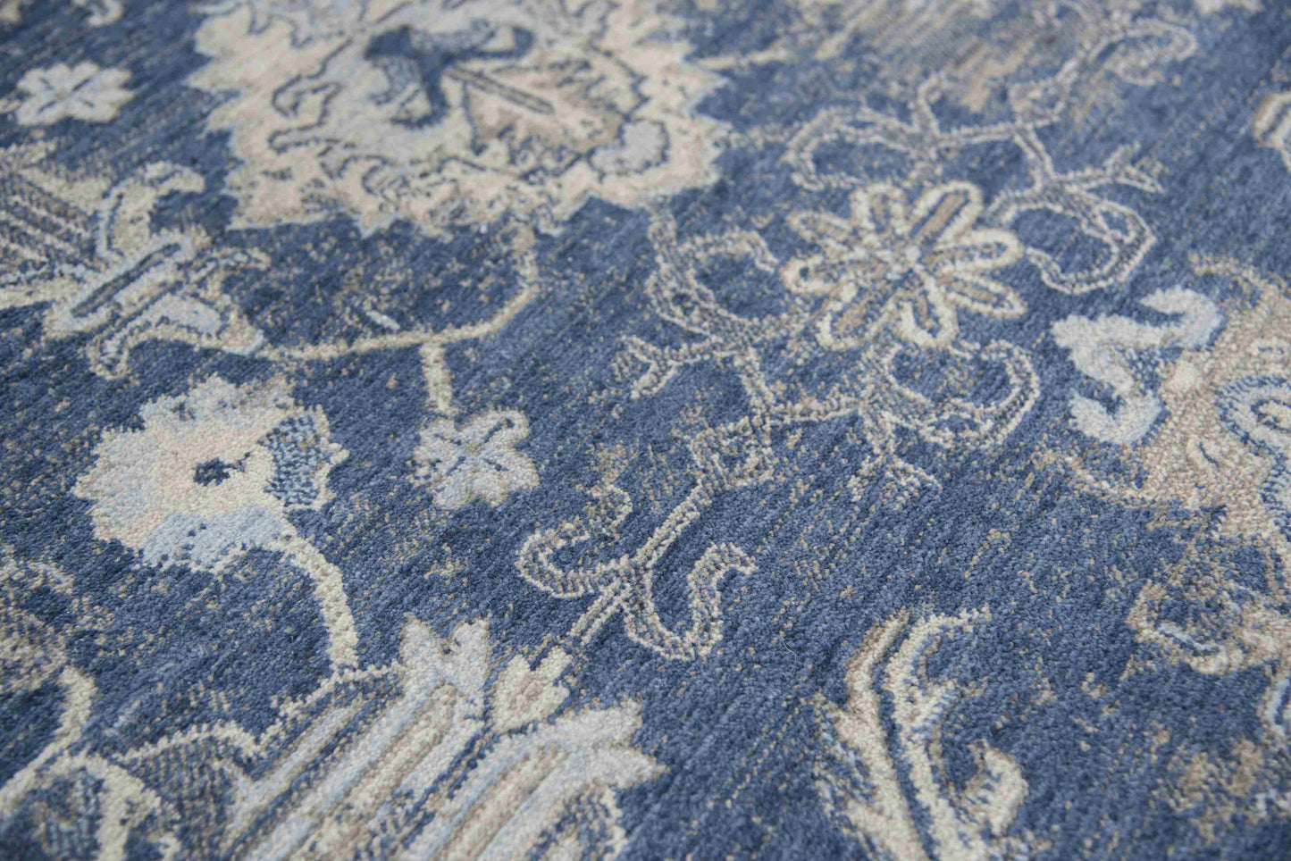 Gossamer GS7226 Dark Blue Hybrid Rug - Rizzy