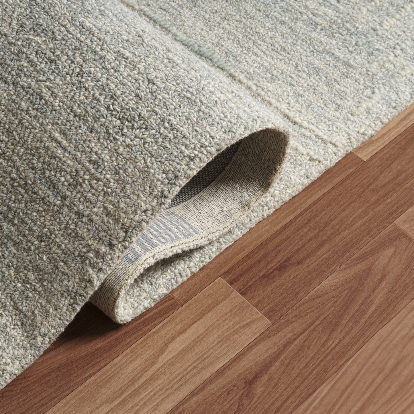 Haze-82447 Casual Hand-Tufted Light Gray/ Ivory Cotton Indoor Area Rug - LR Home