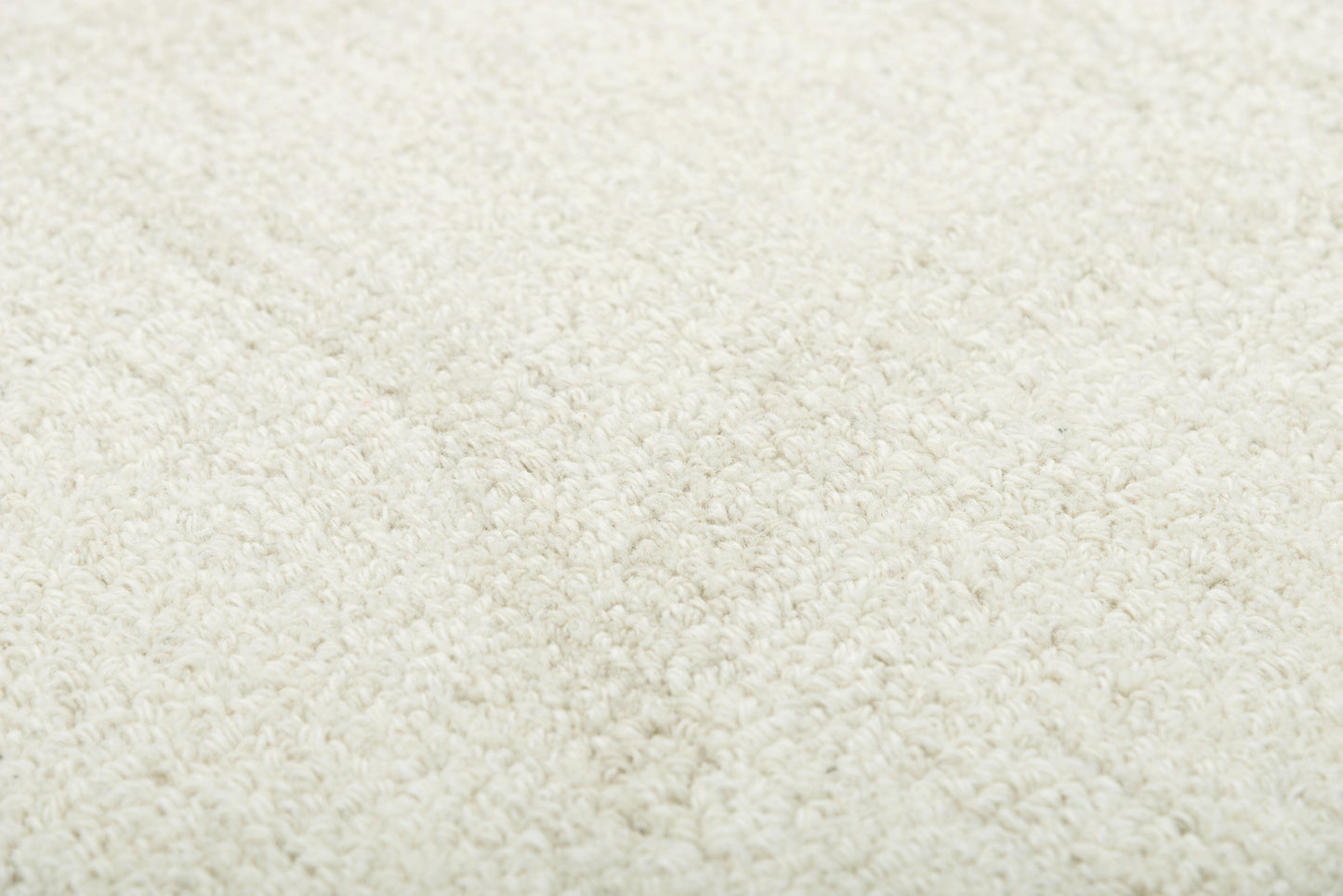 Harmony HMY976 Ivory Hand-Tufted Rug - Rizzy