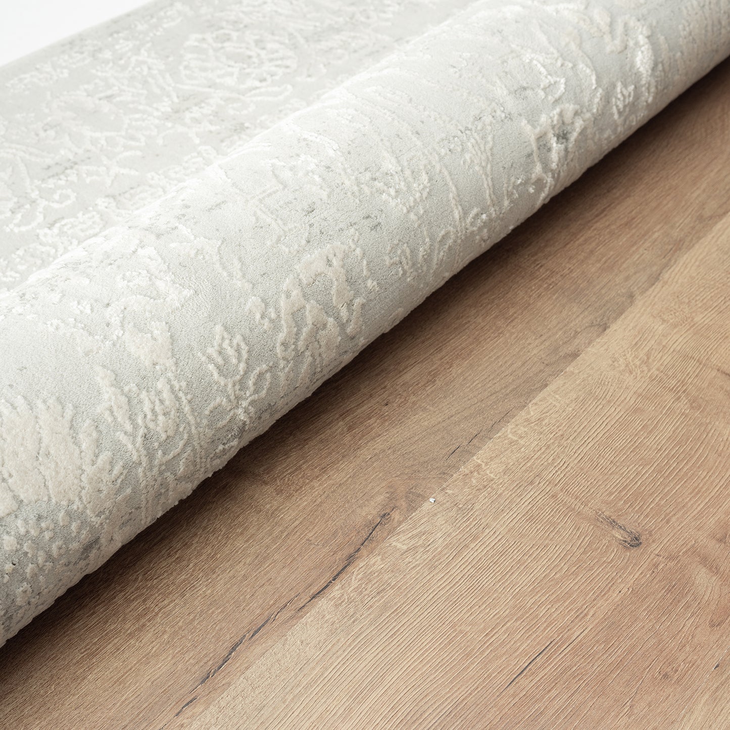 ISABE-81780 Transitional/Casual Machine Made Ivory/Gray Polyester Blend Indoor Area Rugs - LR Home