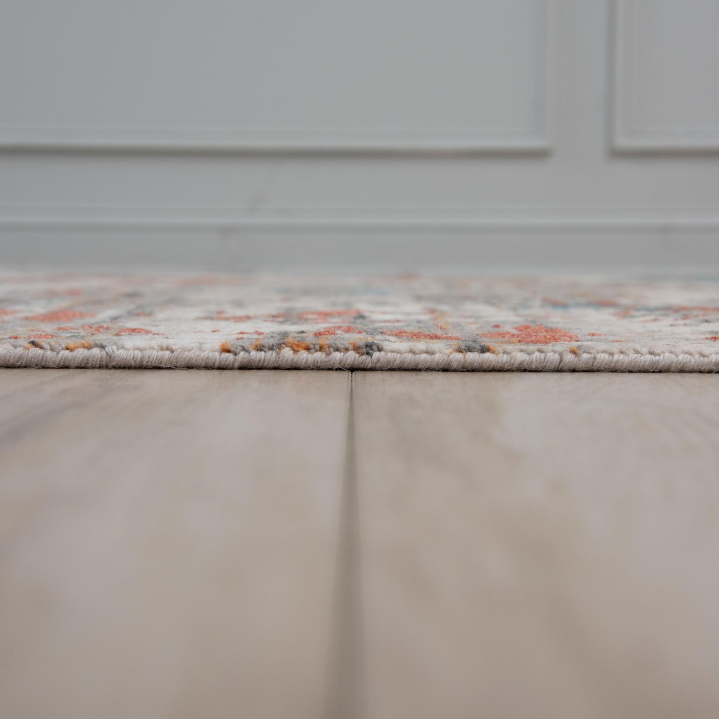 Intrigue ITG121 Gray Hybrid Rug - Rizzy