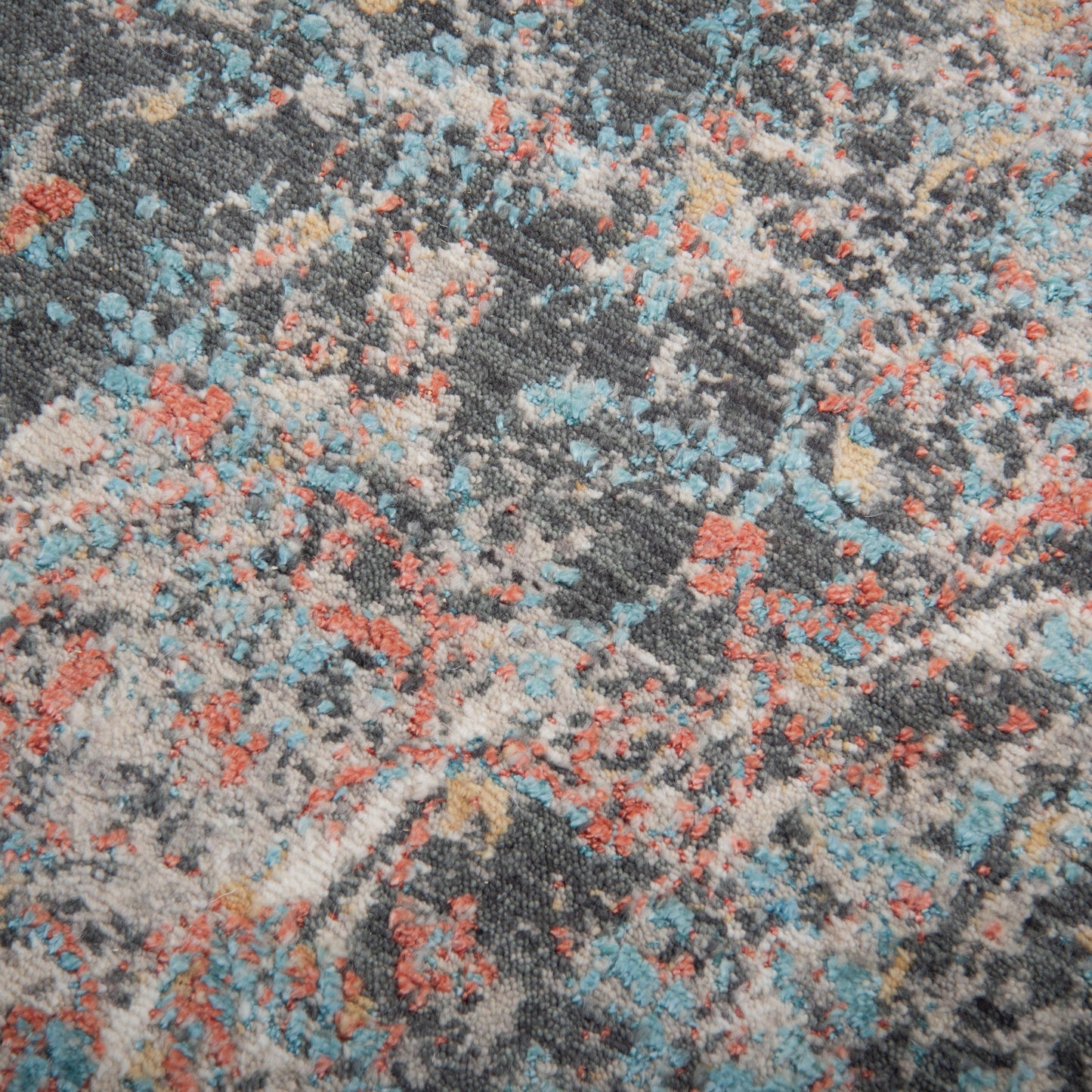 Intrigue ITG148 Beige Hybrid Rug - Rizzy