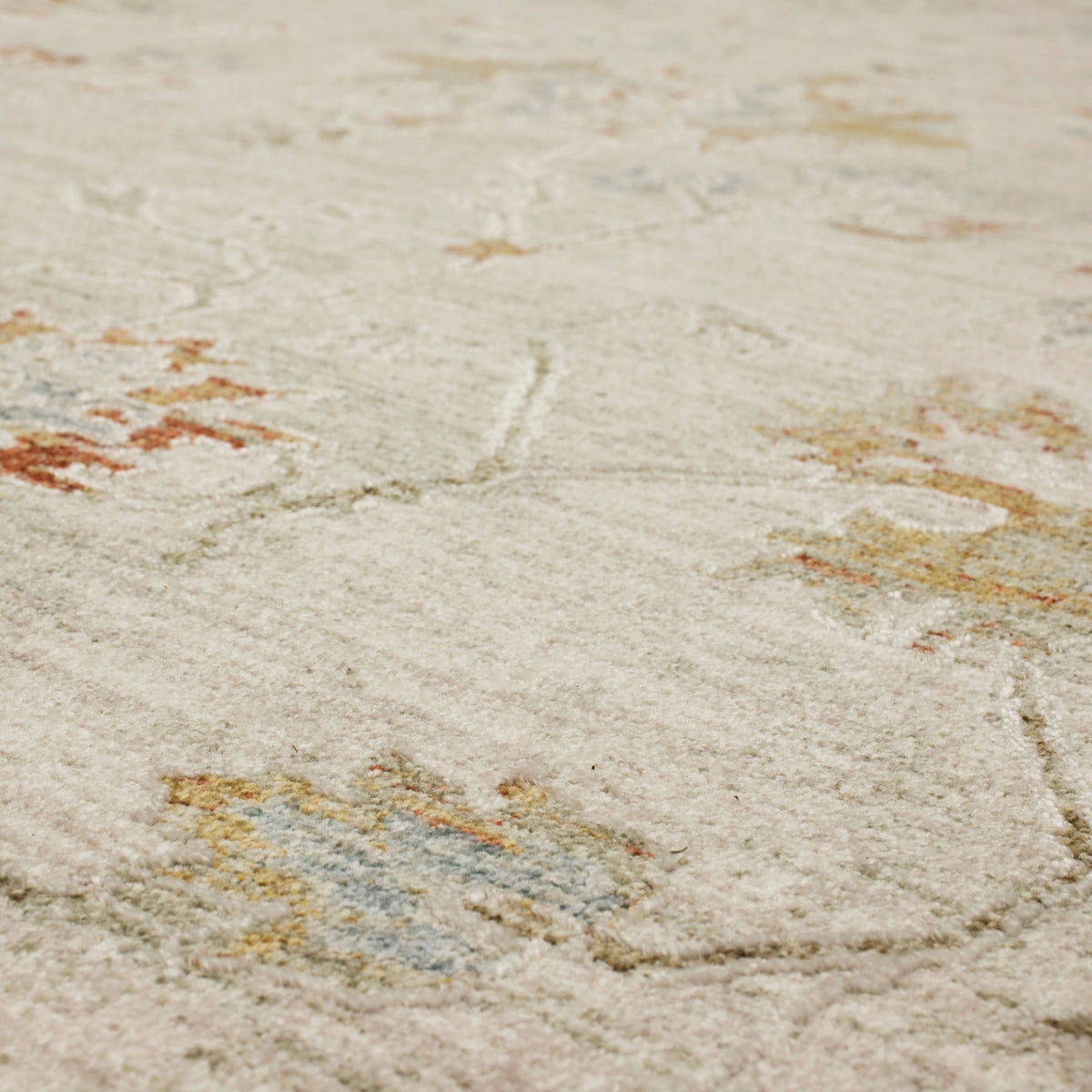 Adalia Iznik Cream Area Rug