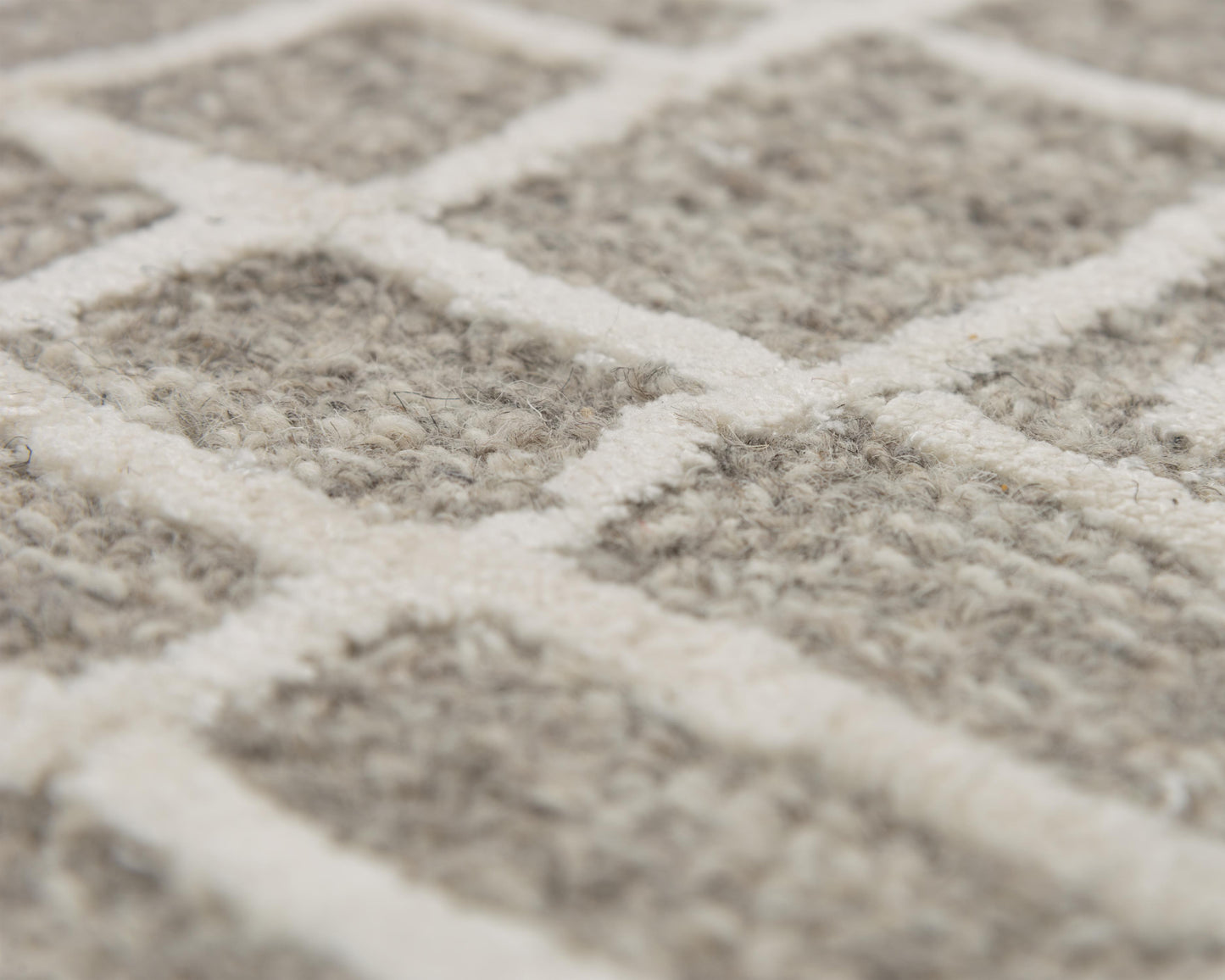 Jazz JZZ975 Gray/Natural Hand-Tufted Rug - Rizzy