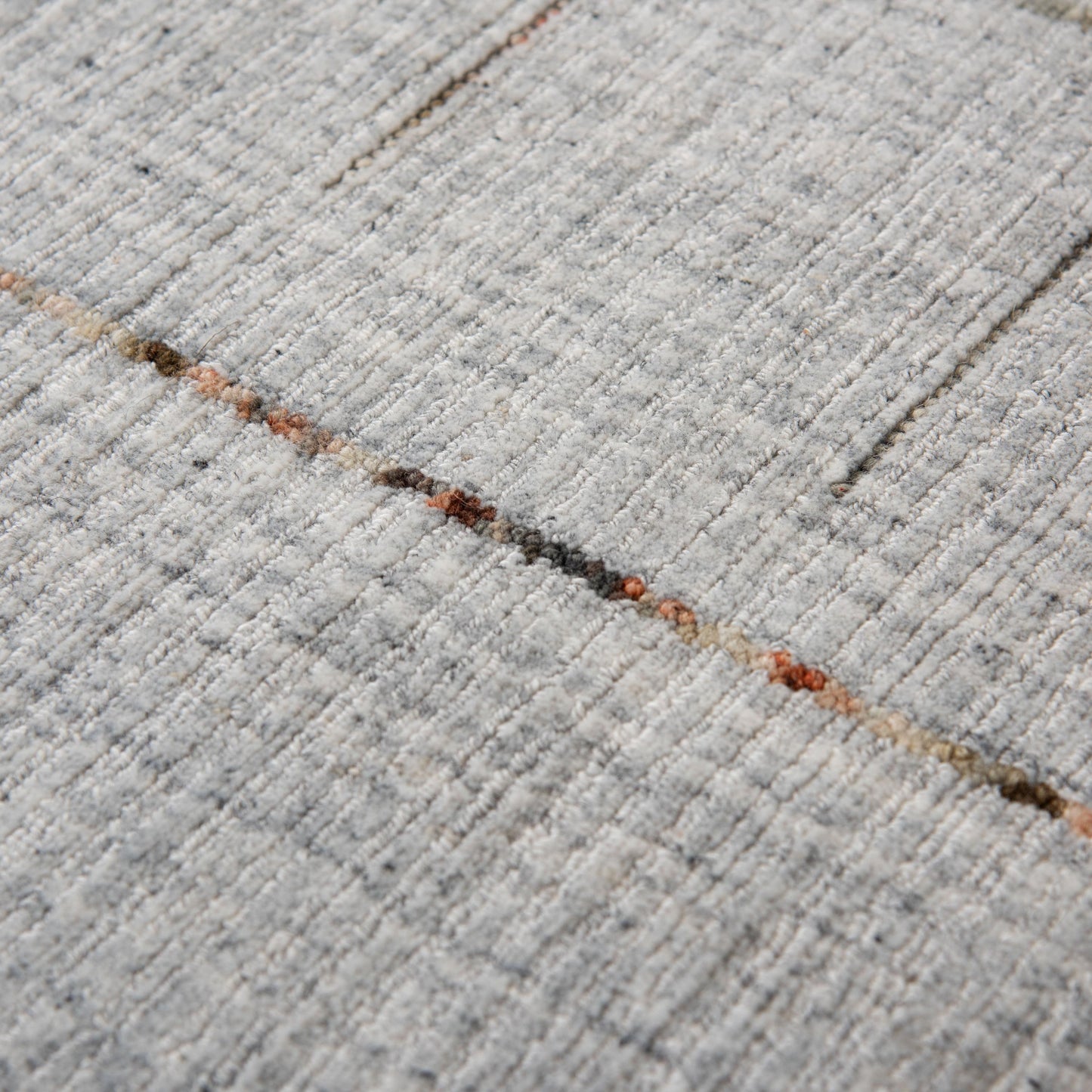 Kiki KIK696 Silver Hand Loomed Rug - Rizzy