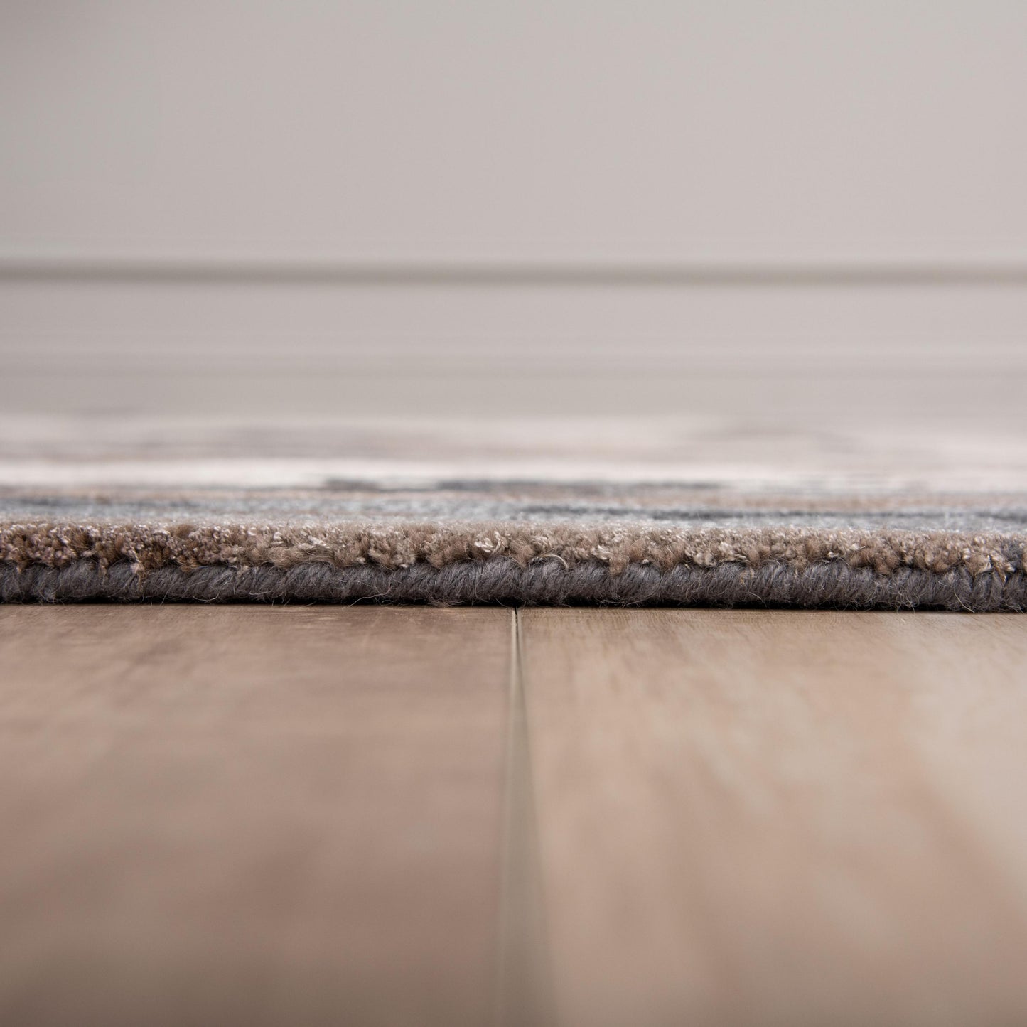 Kinetic KIN533 Tan Hand Tufted Rug - Rizzy