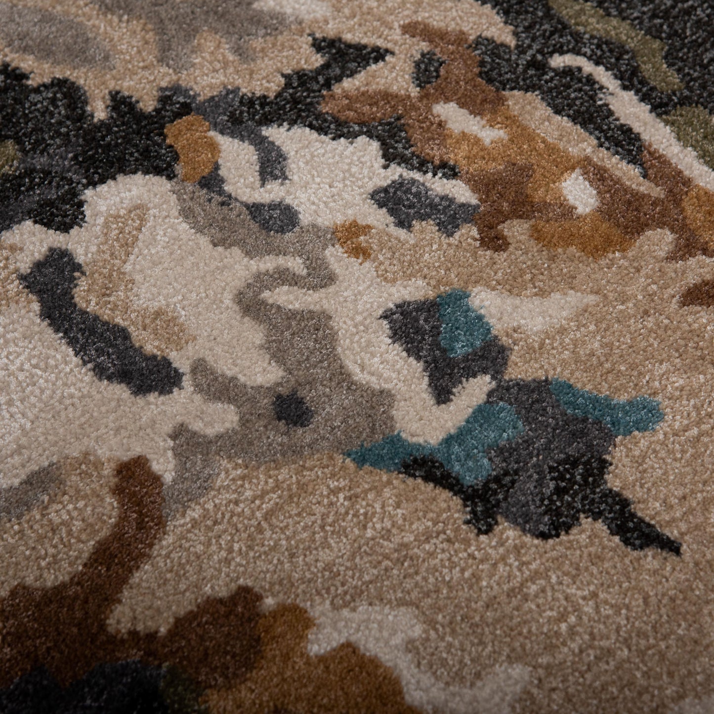 Kinetic KIN534 Tan/Multi Hand Tufted Rug - Rizzy