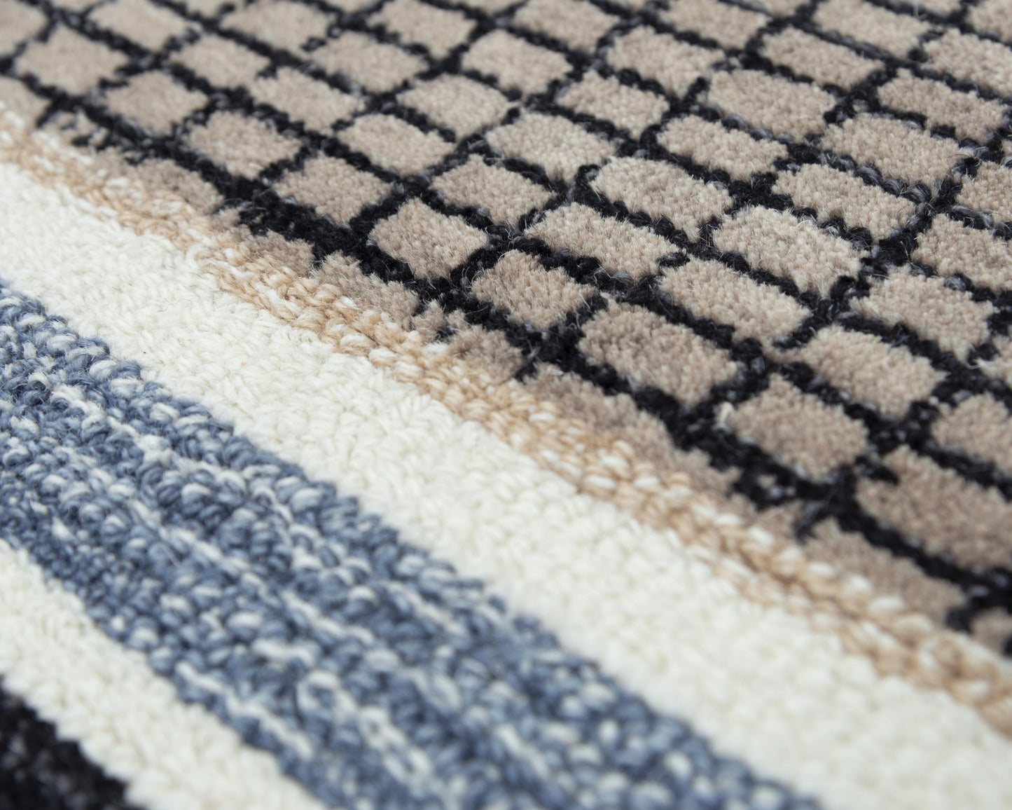 Katana KNA897 Brown/Gray Hand-Tufted Rug - Rizzy