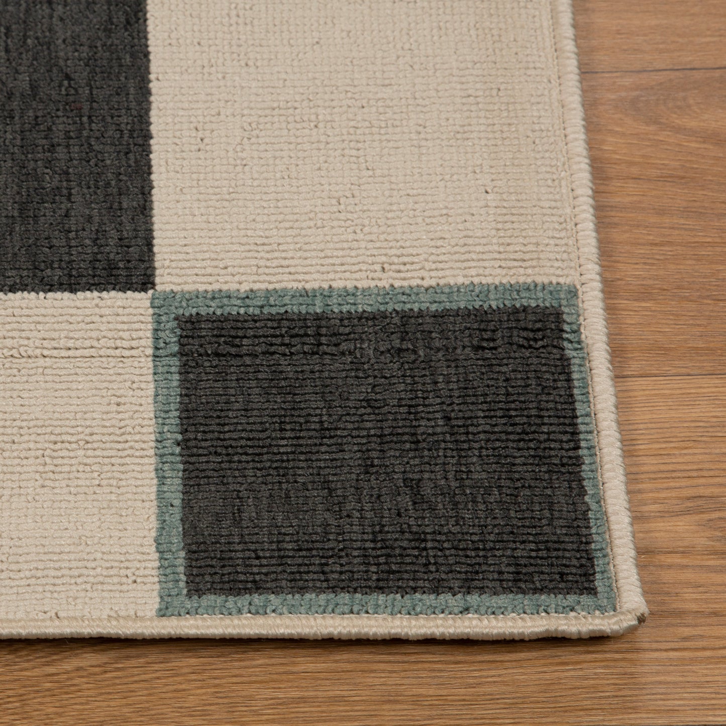 Mapa-82501 Bohemian/Eclectic Power-Loomed Black/Ivory Polypropylene Indoor/Outdoor Area Rug - LR Home