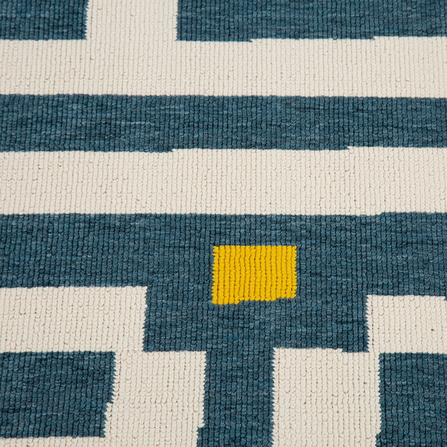 Mapa-82502 Bohemian/Eclectic Power-Loomed Navy/White Polypropylene Indoor/Outdoor Area Rug - LR Home