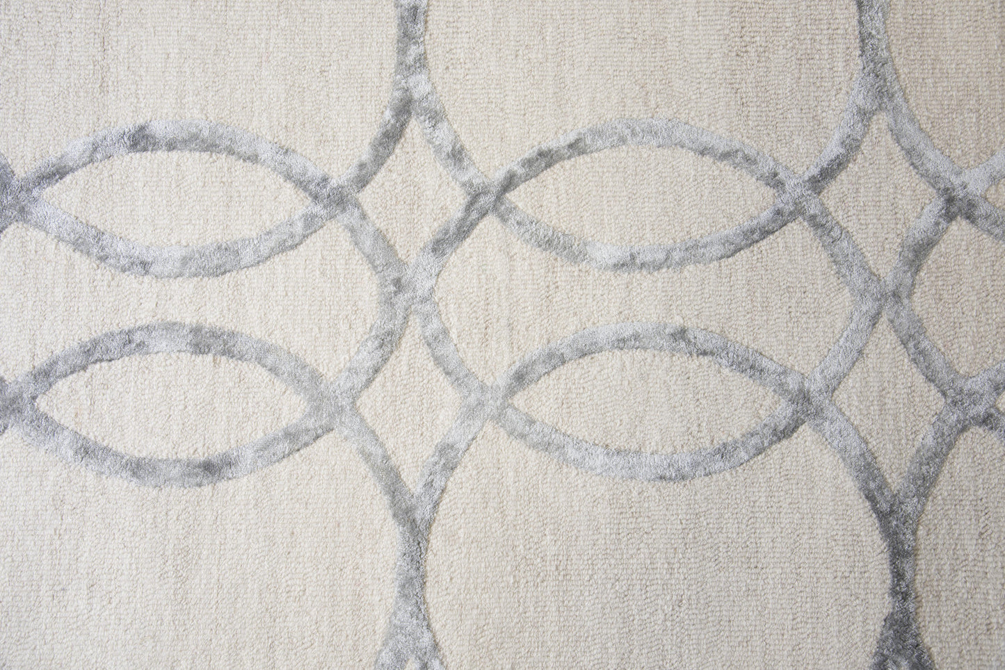 Monroe ME315A Cream Hand-Tufted Rug - Rizzy
