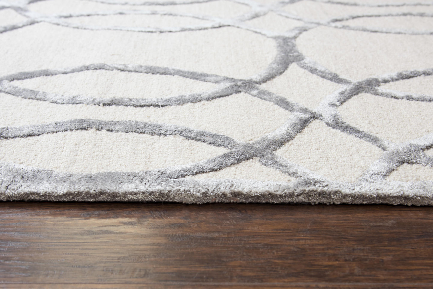 Monroe ME315A Cream Hand-Tufted Rug - Rizzy