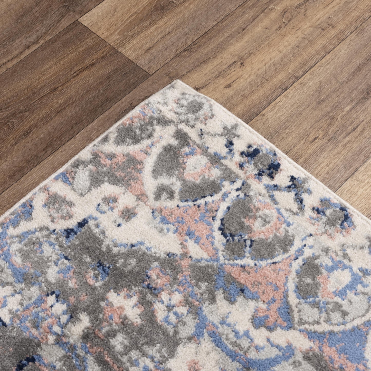Marquise MRQ845 L. Blue Machine-Made Rug - Rizzy