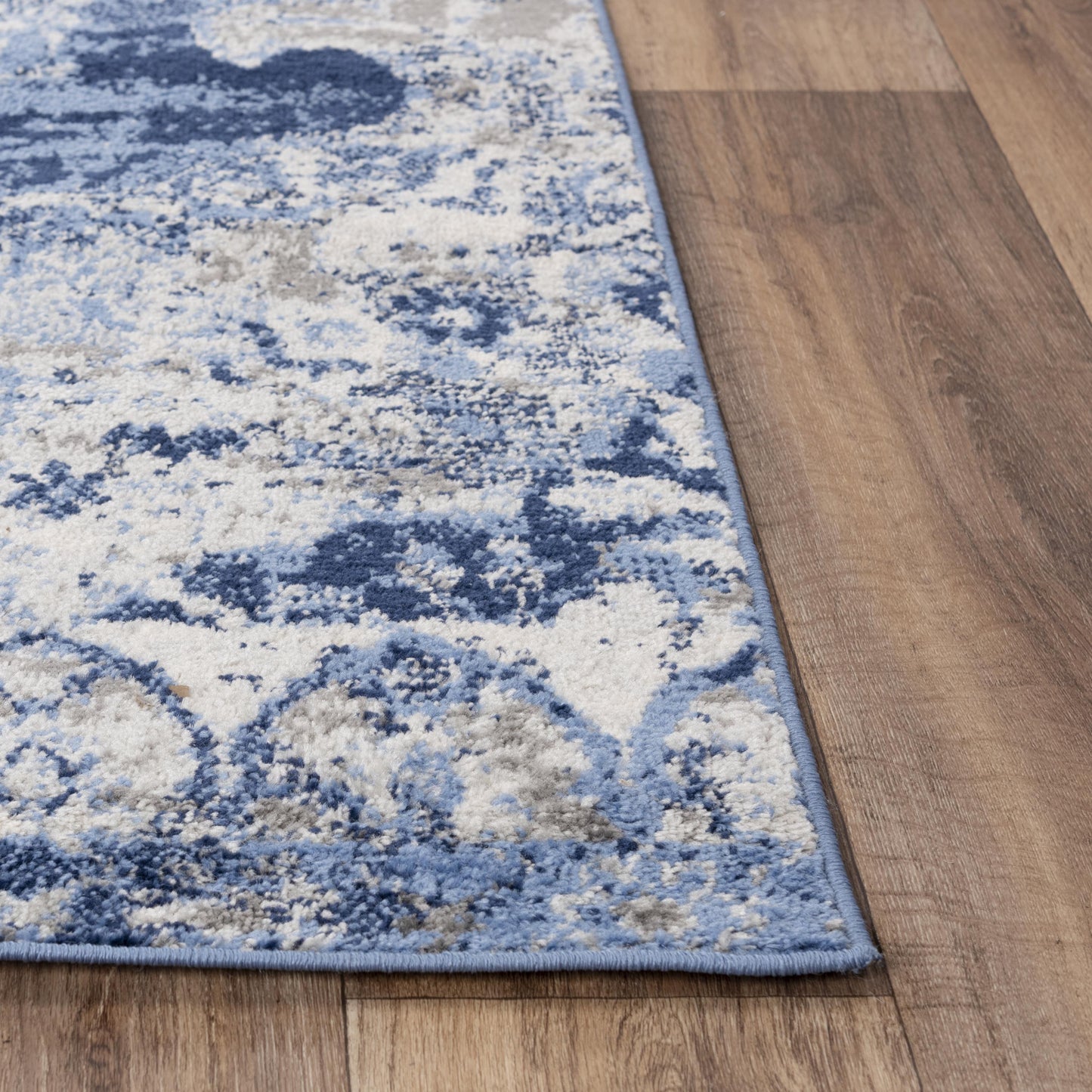 Marquise MRQ846 Blue Machine-Made Rug - Rizzy