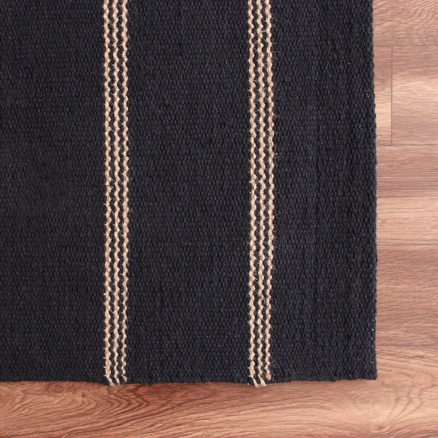 Hampton-03395 Coastal Hand-Woven Black/Tan Cotton Indoor Area Rug - LR Home
