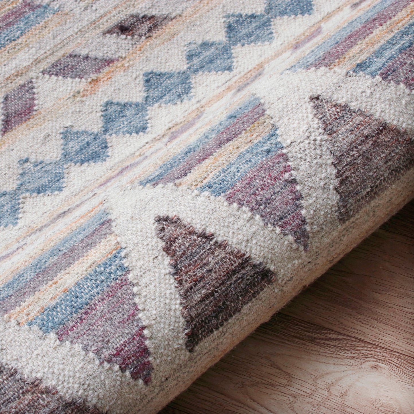 Nimroz-81980 Bohemian/Eclectic Hand-Woven Gray/Tan/Blue/Purple Cotton Indoor Area Rug - LR Home