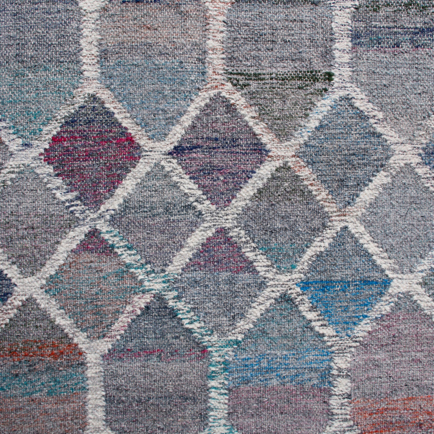 Nimroz-81985 Contemporary Hand-Woven White/Blue/Red/Orange/Multi Cotton Indoor Area Rug - LR Home