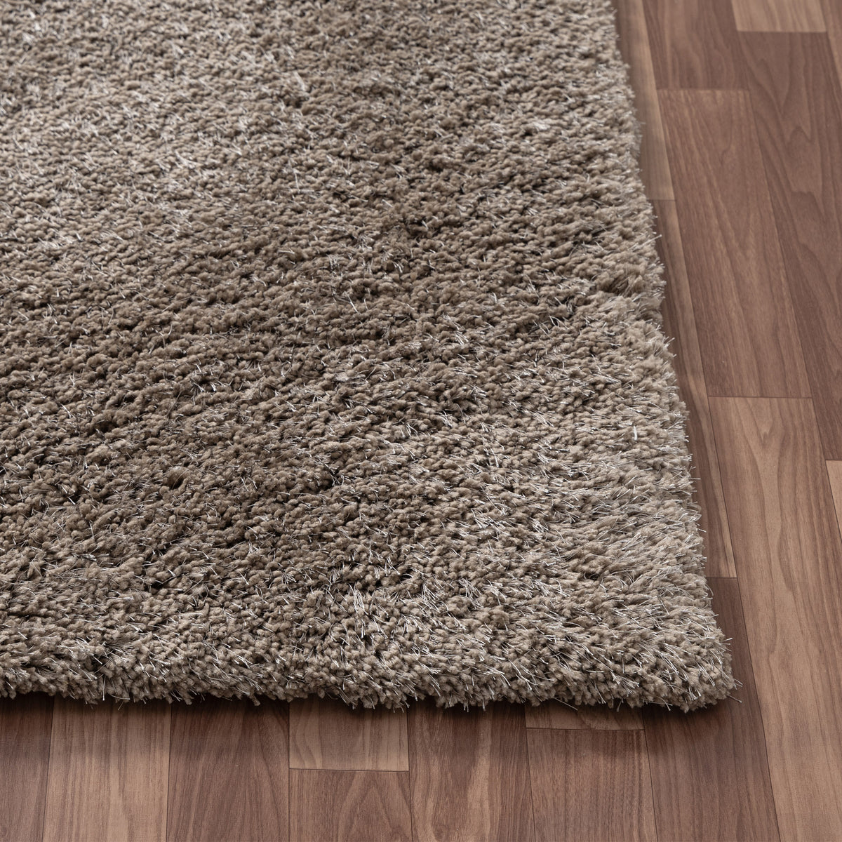 Silver Shag Solid Hand-Loomed Polyester Indoor Area Rug - corner view