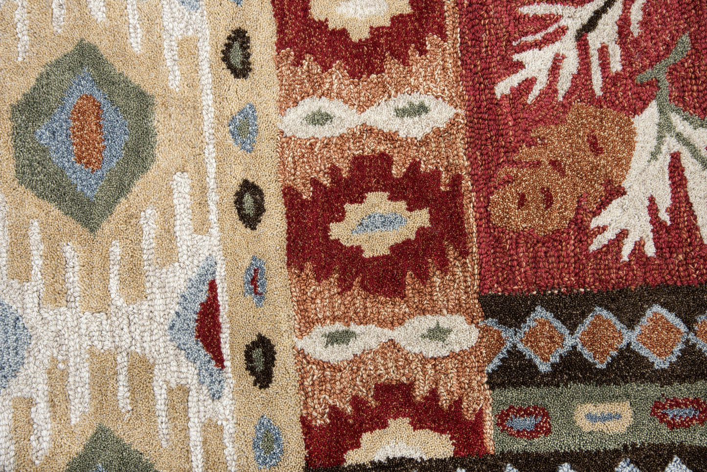 Northwoods NWD101 Red Hand-Tufted Rug - Rizzy