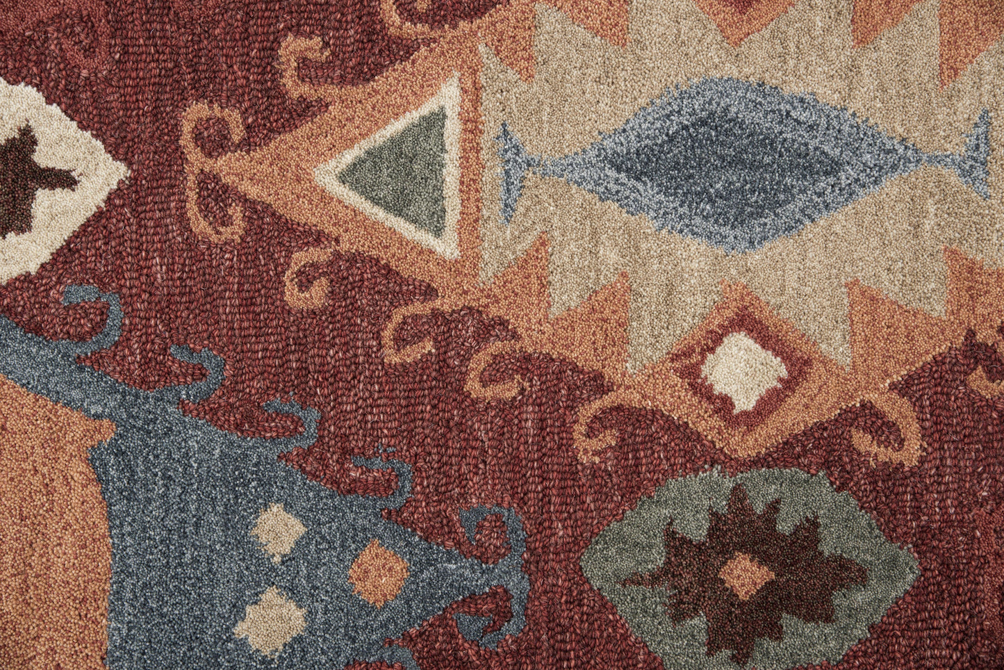 Northwoods NWD106 Red Hand-Tufted Rug - Rizzy