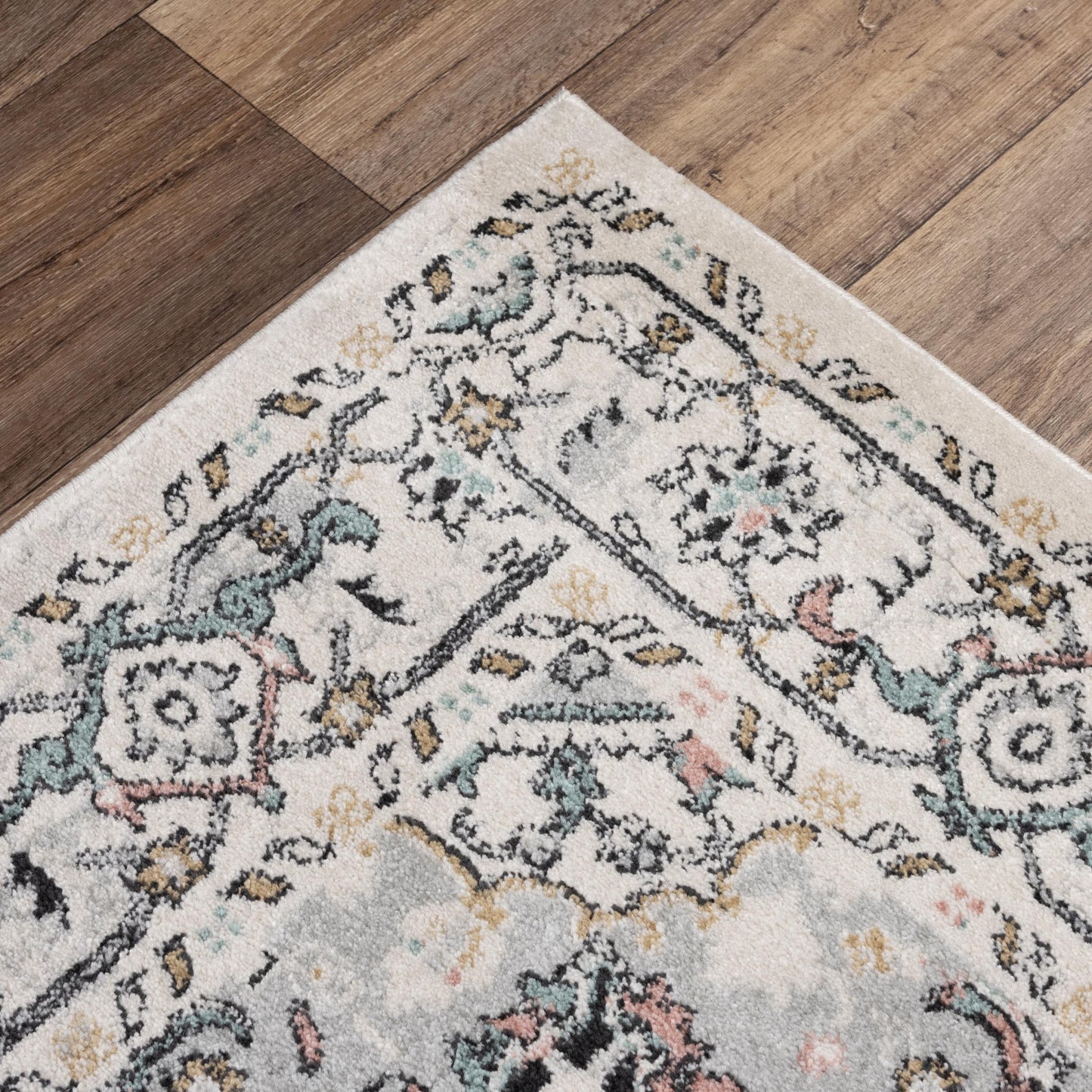 Odyssey ODY840 Ivory Machine-Made Rug - Rizzy