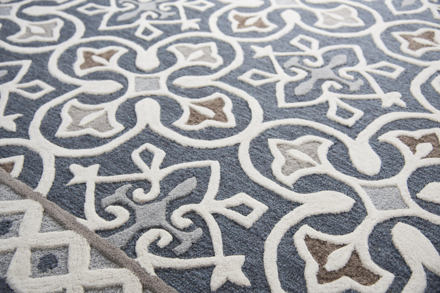Opulent OU574A Gray/Natural Hand Tufted Rug - Rizzy