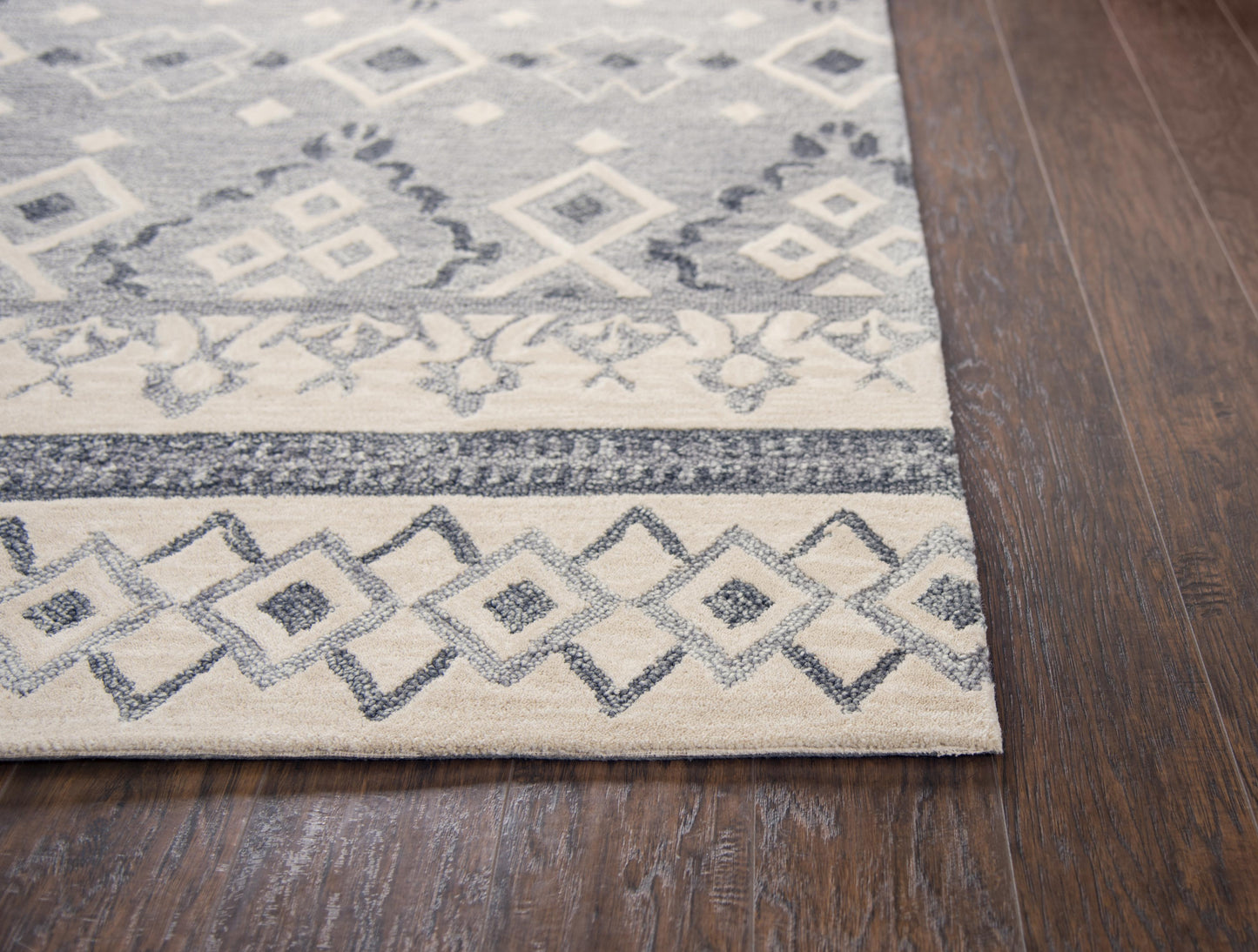 Opulent OU935A Natural/Beige Hand Tufted Rug - Rizzy