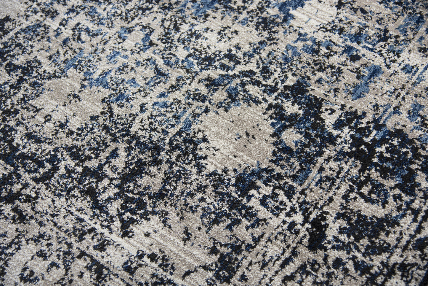 Panache PN6956 Taupe/Blue Machine-Made Rug - Rizzy