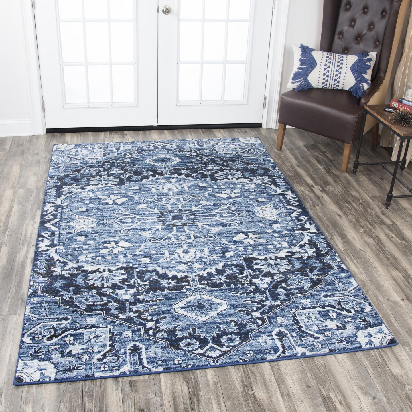 Panache PN6962 Blue/Ivory Machine-Made Rug - Rizzy