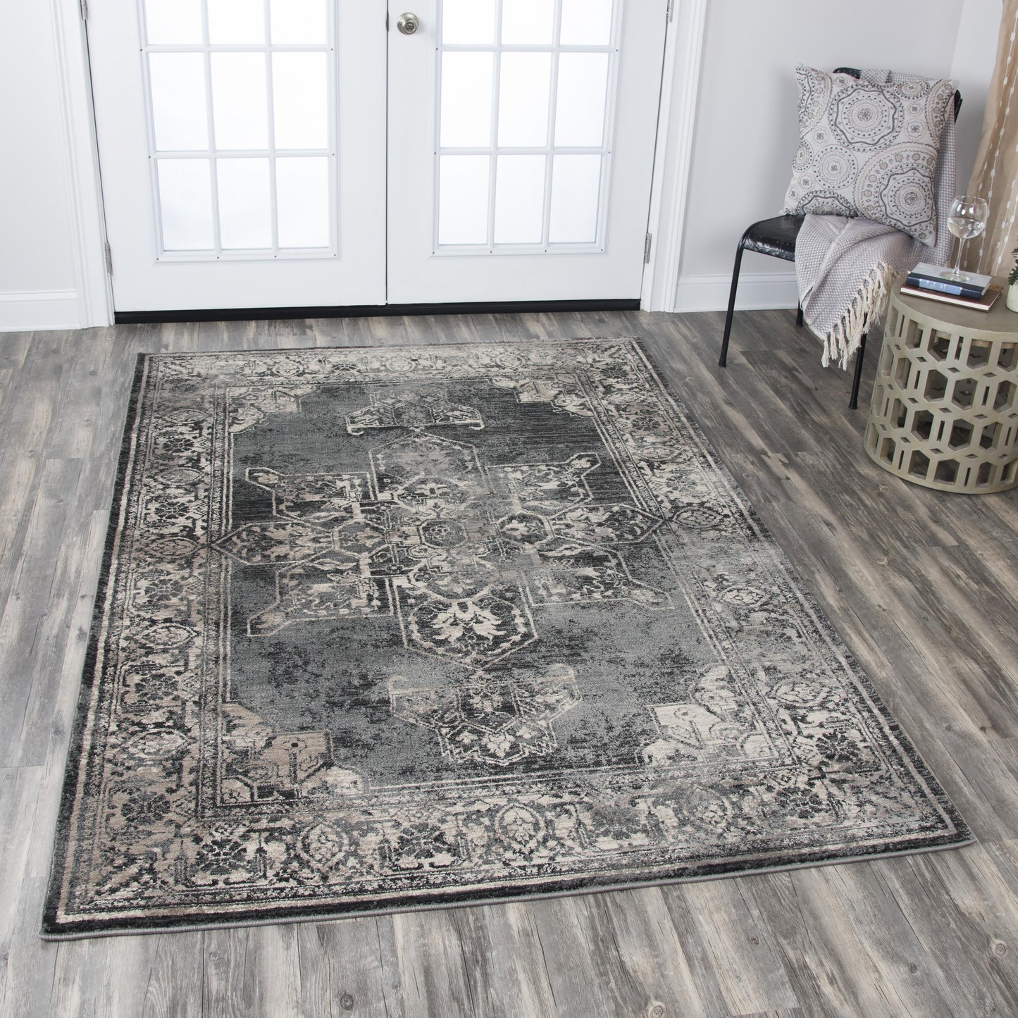 Panache PN6972 Gray/Black Power Loomed Rug - Rizzy