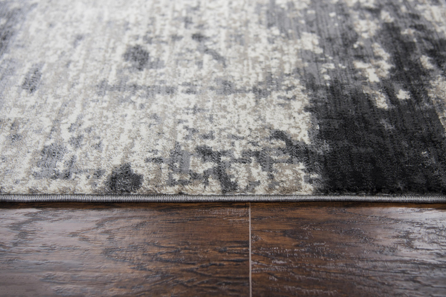 Panache PN6990 Beige/Taupe Machine-Made Rug - Rizzy
