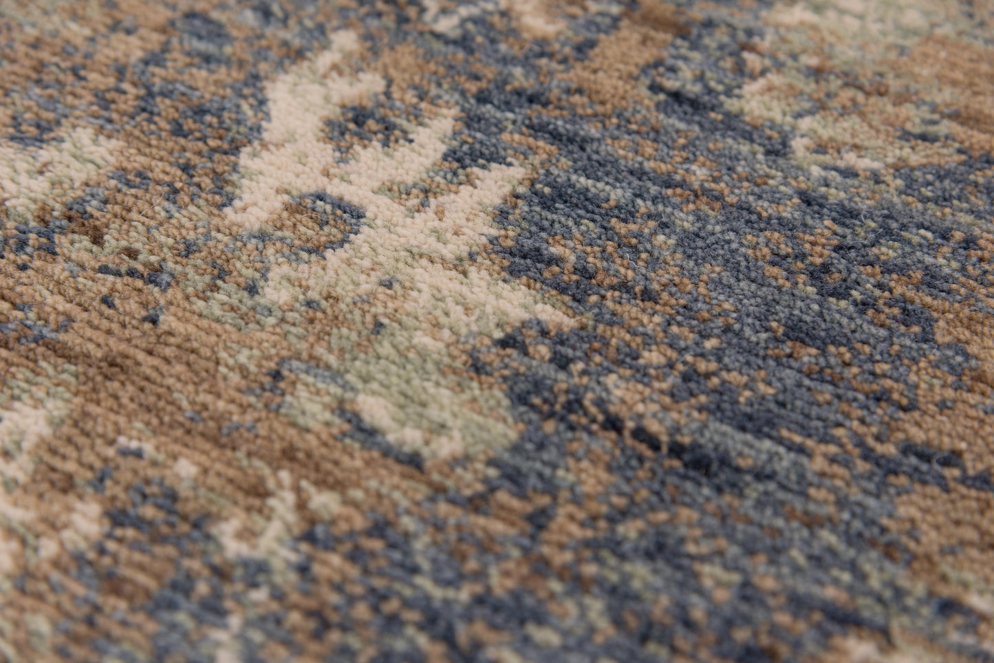 Platinum PNM105 Charcoal Hybrid Rug - Rizzy